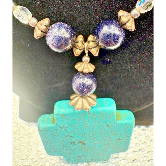 Turquoise Colored Beaded Statement Necklace with Magnetic Clasp 11 inch - Picture 2 of 6